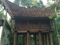 A picture of an Indonesian longhouse